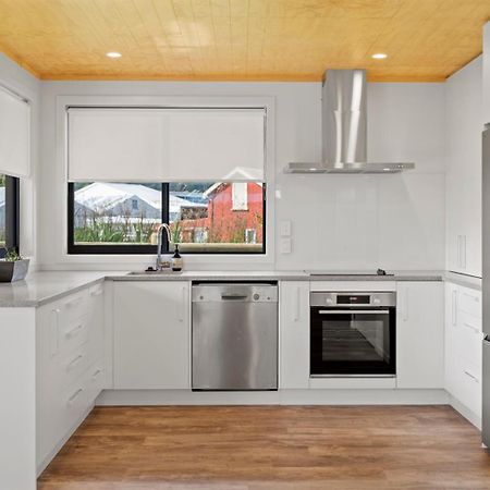 Custom Designed Holiday Home, Next To Cycleway. Te Aroha Esterno foto