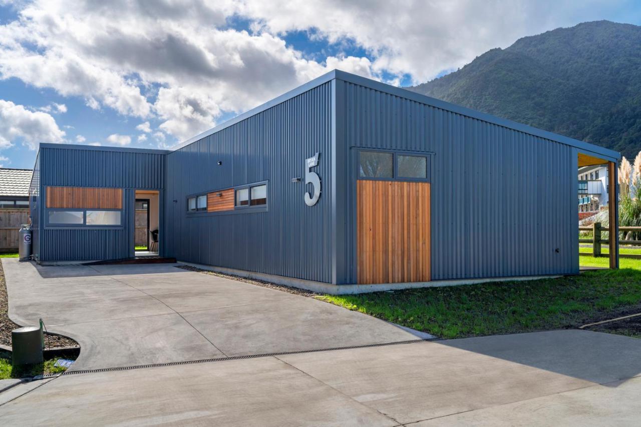 Custom Designed Holiday Home, Next To Cycleway. Te Aroha Esterno foto