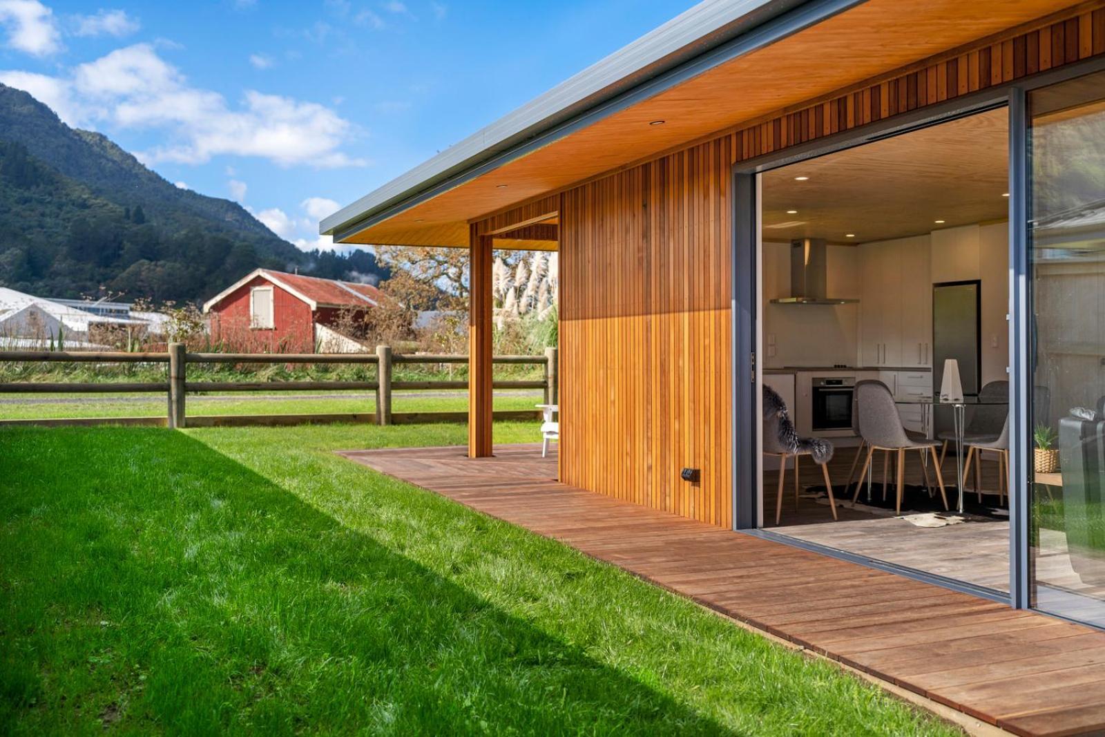 Custom Designed Holiday Home, Next To Cycleway. Te Aroha Esterno foto